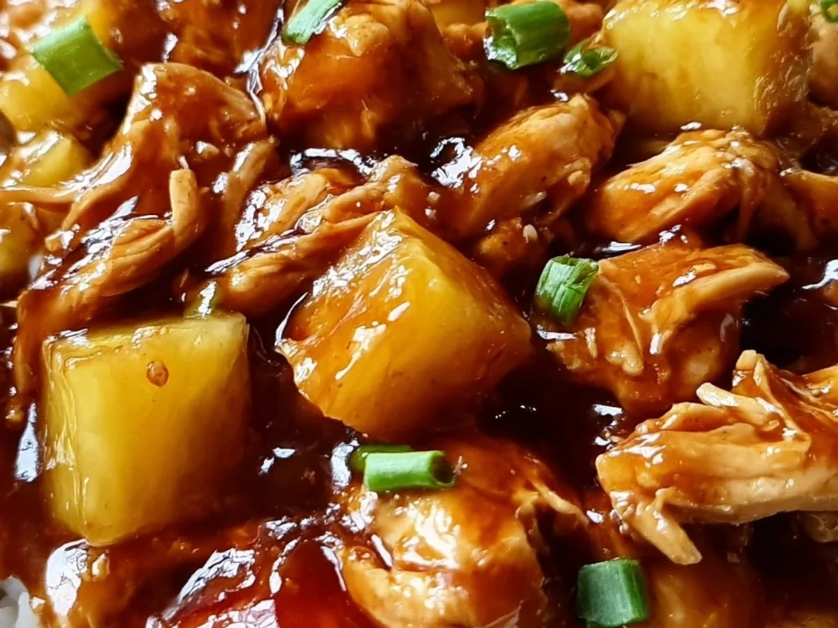 Hawaiian Crockpot Chicken: Sweet & Savory Comfort - Image 2