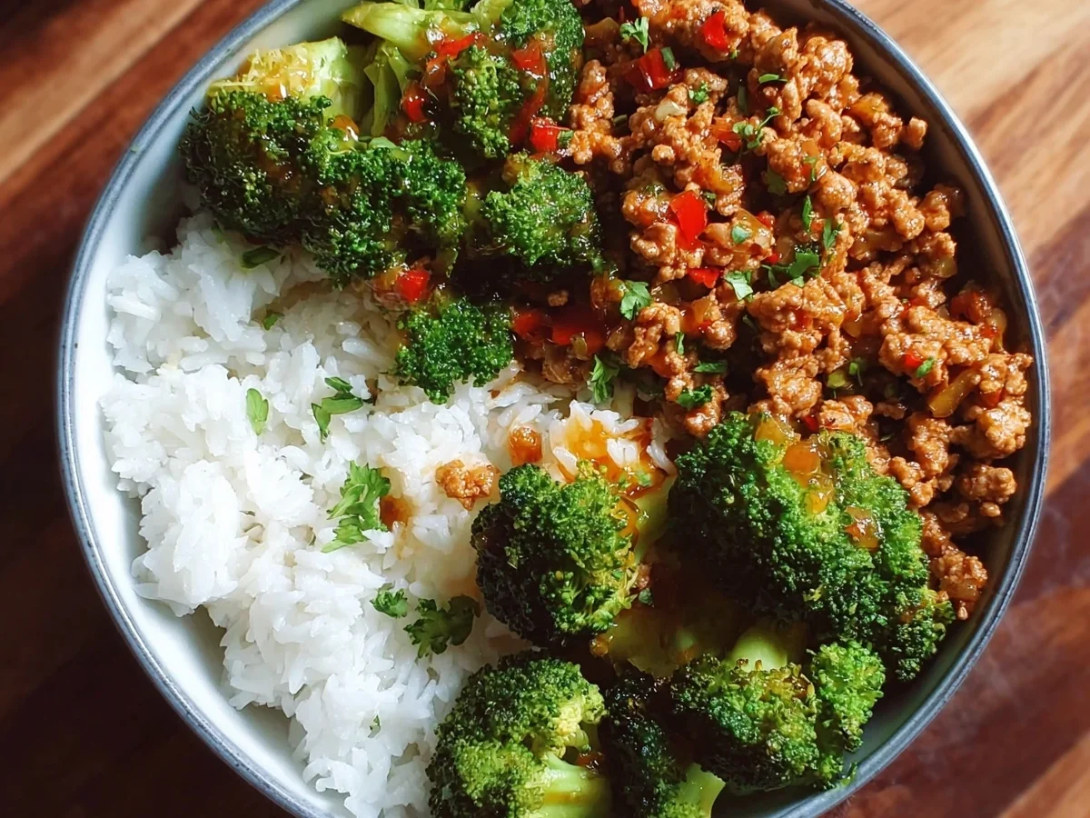 Quick Sweet & Spicy Ground Turkey Broccoli Bowls - Image 2