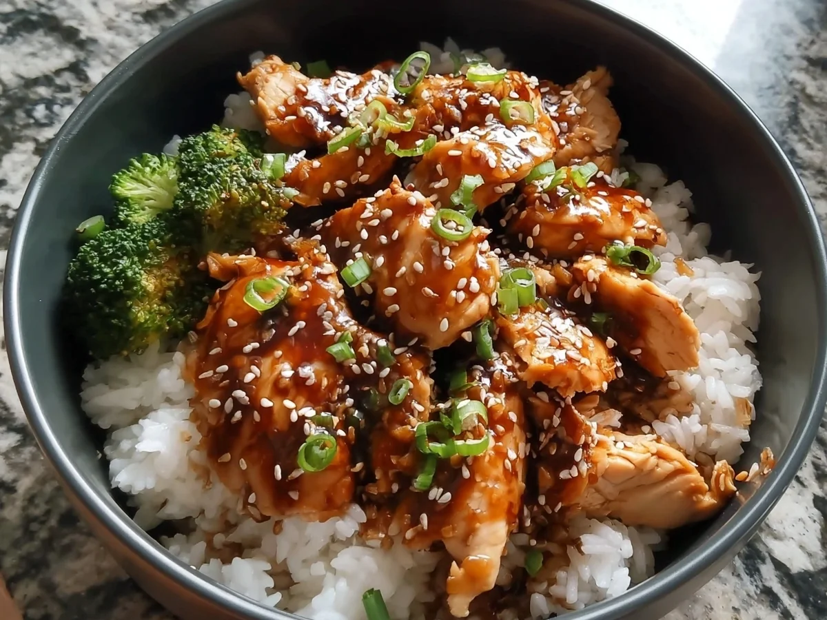 Sticky Chicken Rice Bowls: Quick Weeknight Meal - Image 2
