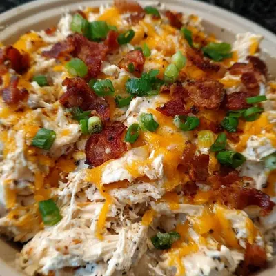 Creamy Crockpot Crack Chicken: Easy Weeknight Dinner