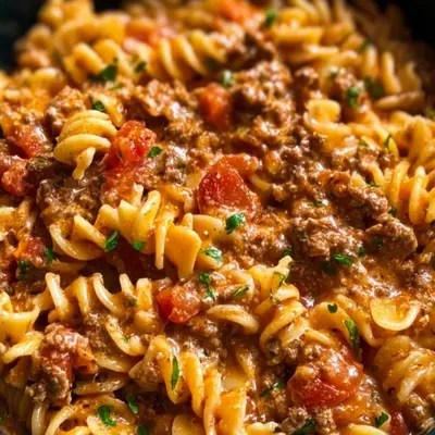 Easy Crockpot Taco Pasta for Weeknight Dinners