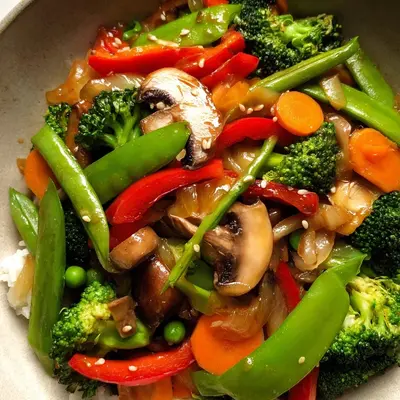 Easy Vegetable Stir Fry: Quick Weeknight Meal