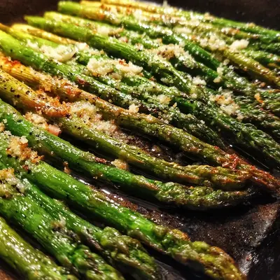 Roasted Parmesan Asparagus with Turkey Ham
